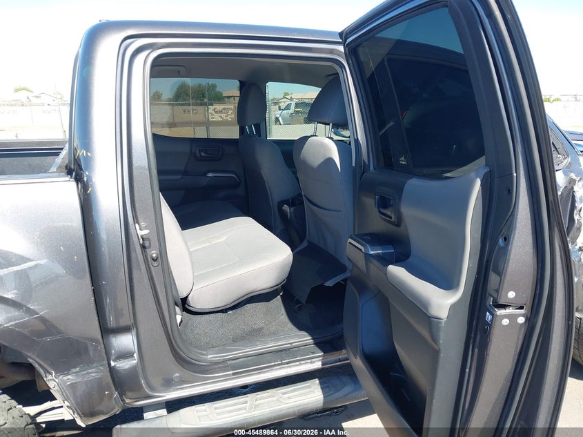 2018 Toyota Tacoma VIN 5TFAX5GN3JX108913 IAAI salvage auction — RIGHT FRONT, Salvage (Arizona), sold $7,100 on 2026-07-21 (photo 8)