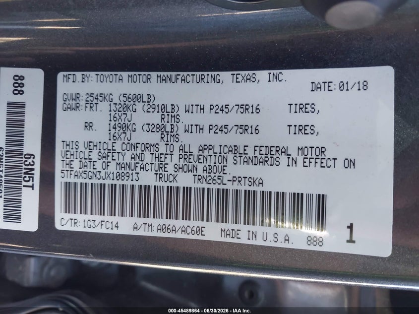 2018 Toyota Tacoma VIN 5TFAX5GN3JX108913 IAAI salvage auction — RIGHT FRONT, Salvage (Arizona), sold $7,100 on 2026-07-21 (photo 9)