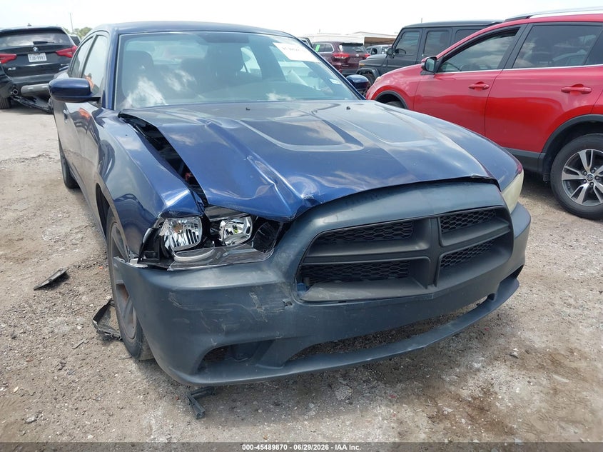 2013 Dodge Charger VIN 2C3CDXHG1DH563611 IAAI salvage auction — FRONT & REAR, Original (Texas), sold $950 on 2026-08-10 (photo 6)