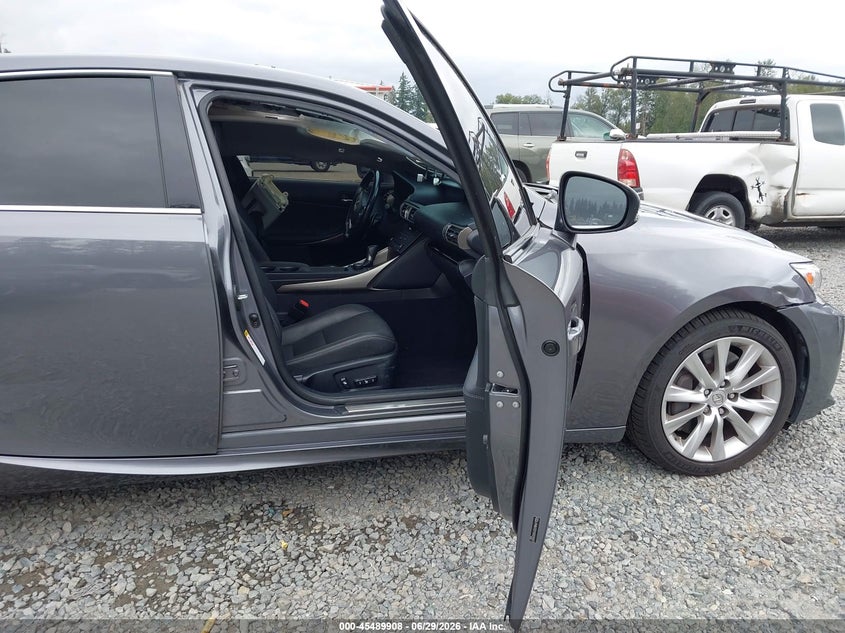 2016 Lexus Is VIN JTHBA1D21G5023497 IAAI salvage auction — ROOF, Salvage Title, sold $8,800 on 2026-07-22 (photo 5)