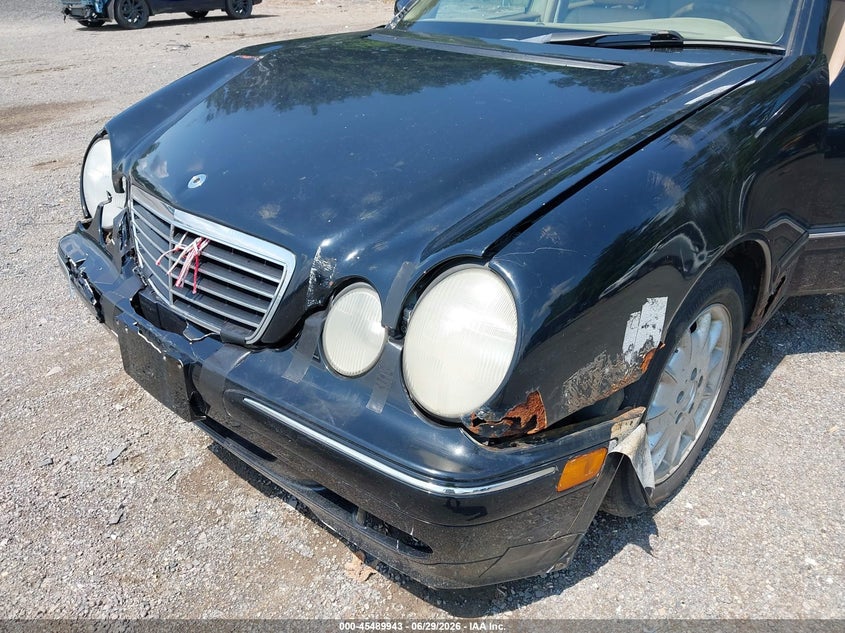2000 Mercedes-benz E-class VIN WDBJF65G3YA955553 IAAI salvage auction — FRONT END, Salvage (Ohio), sold $25 on 2026-07-27 (photo 6)