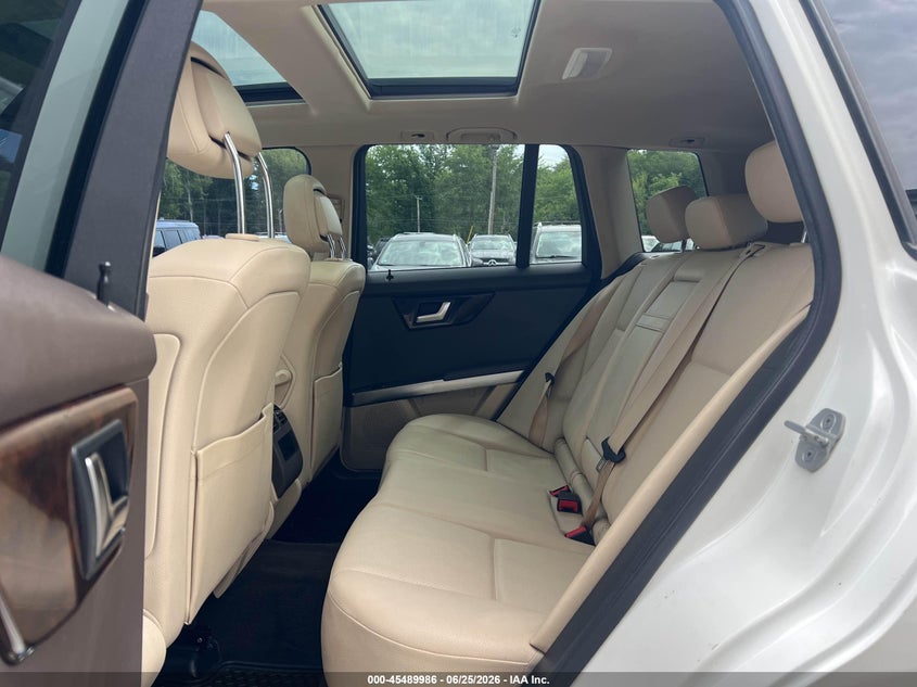 2013 Mercedes-benz Glk-klasse VIN WDCGG5HB9DG018677 IAAI salvage auction — NORMAL WEAR, Clear (North Carolina), sold $6,150 on 2026-07-29 (photo 8)