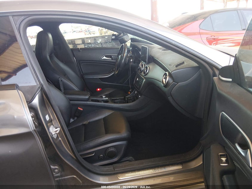 2015 Mercedes-benz Cla-klasse VIN WDDSJ4EB7FN271629 IAAI salvage auction — FRONT END, Wait Title, sold $2,800 on 2026-08-16 (photo 5)