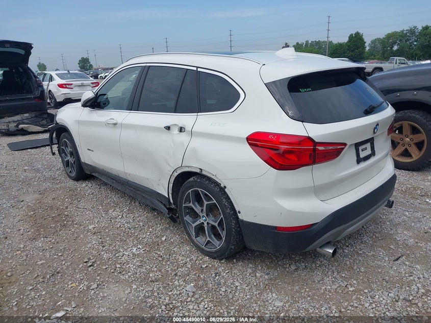 2018 BMW X1 VIN WBXHT3C39J5F92722 IAAI salvage auction — LEFT SIDE, Salvage (Ohio), sold $3,450 on 2026-07-29 (photo 3)