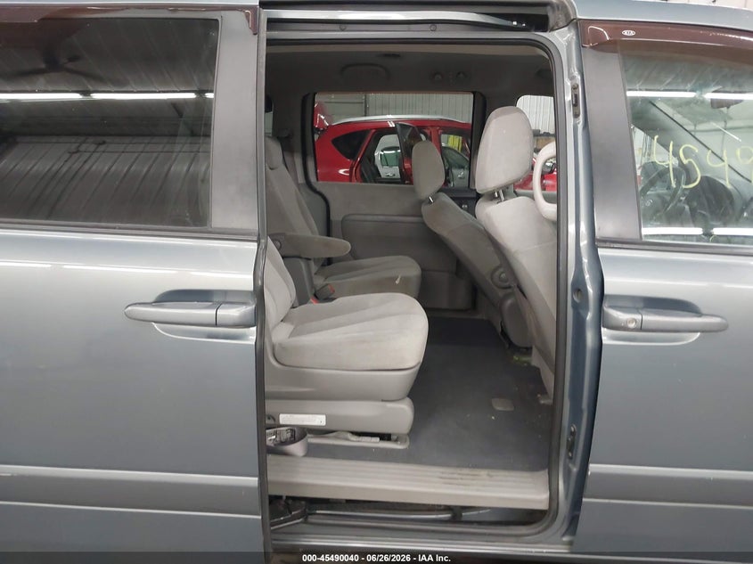 2009 Kia SEDONA VIN KNDMB233896273694 IAAI salvage auction — FRONT END, Parts Only Bos (Minnesota), sold $275 on 2026-07-28 (photo 8)