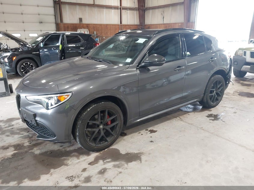 2020 Alfa romeo Stelvio VIN ZASPAKBN0L7C73734 IAAI salvage auction — REAR END, Salvage Title, sold $10,600 on 2026-08-09 (photo 2)