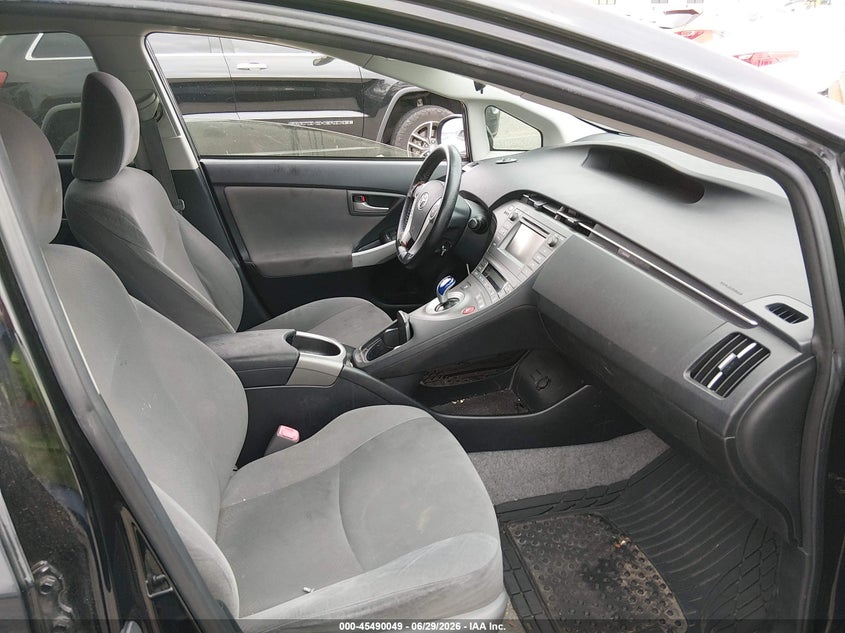 2013 Toyota Prius VIN JTDKN3DU6D5596636 IAAI salvage auction — REAR END, Salvage (California), sold $775 on 2026-07-21 (photo 5)