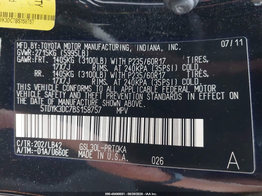 2011 Toyota Sienna VIN 5TDYK3DC7BS158757 IAAI salvage auction — REAR END, Mv-907A (New York), sold $2,000 on 2026-07-21 (photo 9)