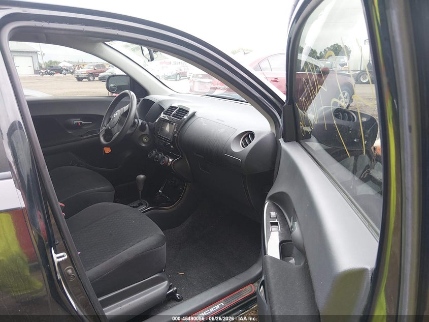 2009 Scion Xd VIN JTKKU10449J048686 IAAI salvage auction — SIDE, Clear (Indiana), sold $475 on 2026-07-29 (photo 5)