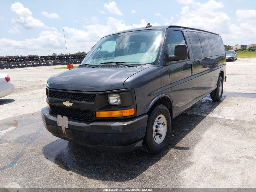 2017 Chevrolet VIN 1GAZGNFG2H1269202 IAAI salvage auction — FRONT & REAR, Sf97 (Georgia), sold $16,200 on 2026-09-09 (photo 2)