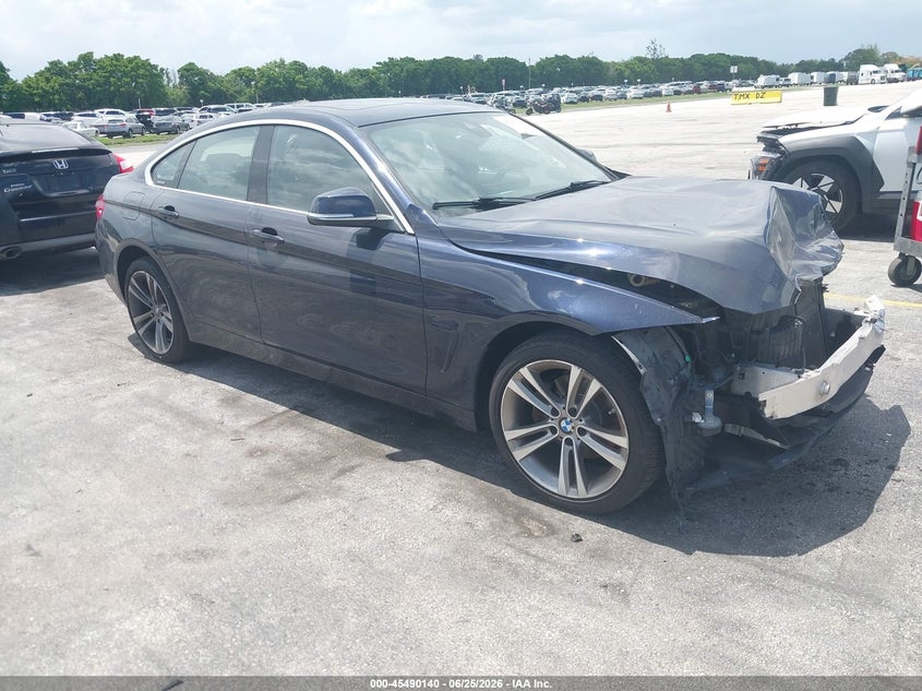2018 BMW 4er VIN WBA4J3C57JBG95266 IAAI salvage auction — NORMAL WEAR, Clear (Pennsylvania), sold $3,000 on 2026-07-30 (photo 1)
