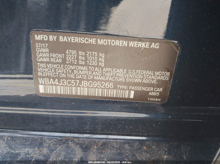 2018 BMW 4er VIN WBA4J3C57JBG95266 IAAI salvage auction — NORMAL WEAR, Clear (Pennsylvania), sold $3,000 on 2026-07-30 (photo 9)