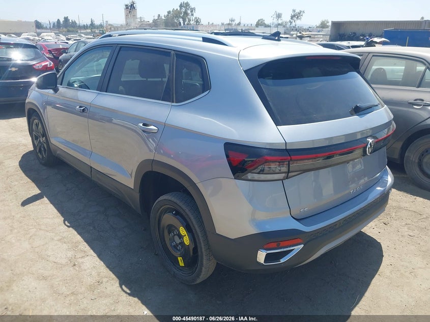 2025 Volkswagen Taos VIN 3VVEC7B25SM085715 IAAI salvage auction — SIDE, Salvage Title, sold $8,300 on 2026-08-22 (photo 3)