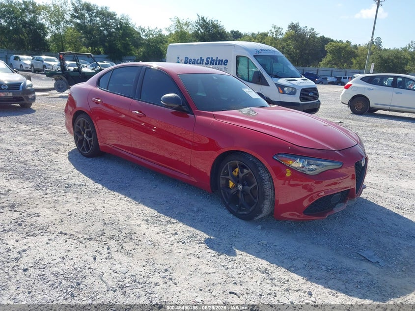 2020 Alfa romeo Giulia VIN ZARFAMAN0L7626075 IAAI salvage auction — Burn Engine, Certificate Of Destruction (Florida), sold $2,150 on 2026-07-10 (photo 1)