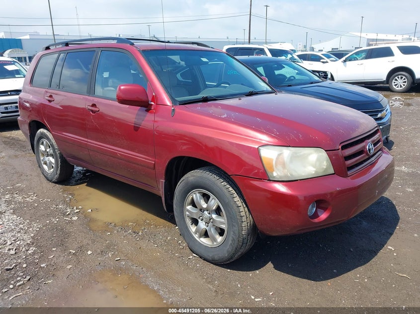 2004 Toyota Highlander VIN JTEEP21A040044389 IAAI salvage auction — NORMAL WEAR, Clear (New York), sold $250 on 2026-07-15 (photo 1)