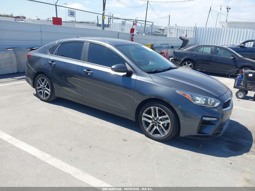 2019 Kia Forte VIN 3KPF34AD3KE043011 IAAI salvage auction — REAR END, Salvage Title, sold $3,500 on 2026-07-18 (photo 1)