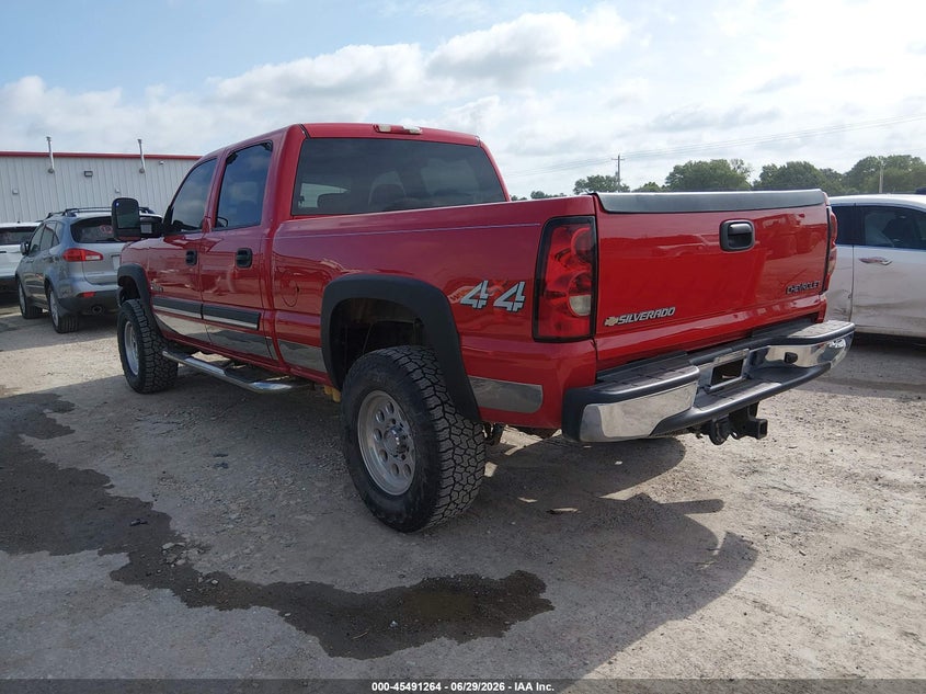 2005 Chevrolet Silverado 2500 VIN 1GCHK23275F897831 IAAI salvage auction — HAIL, Salvage (Kansas), sold $8,100 on 2026-07-23 (photo 3)