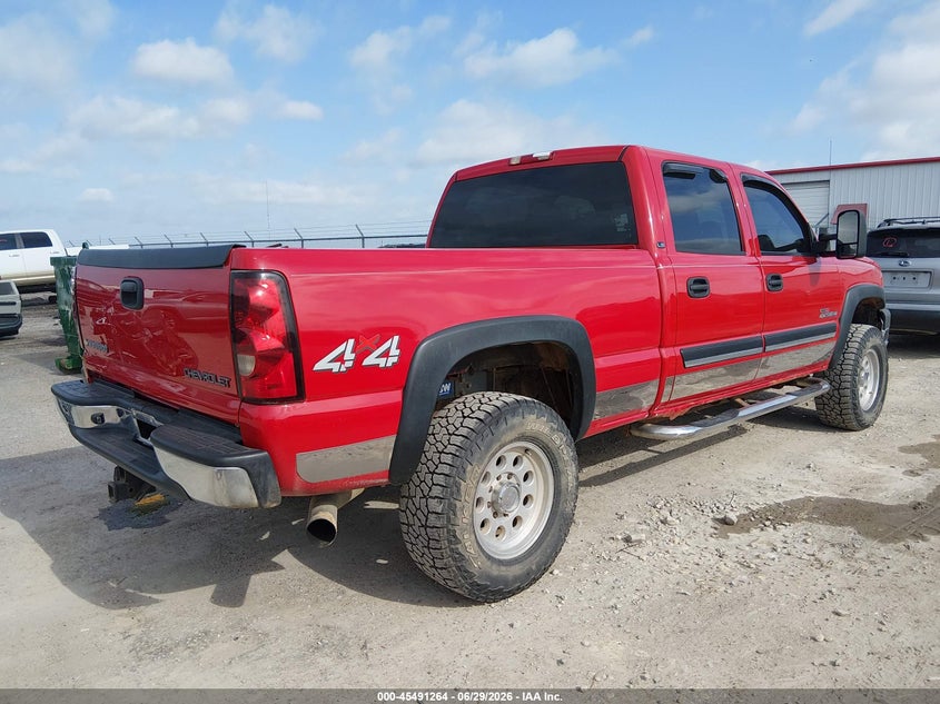 2005 Chevrolet Silverado 2500 VIN 1GCHK23275F897831 IAAI salvage auction — HAIL, Salvage (Kansas), sold $8,100 on 2026-07-23 (photo 4)