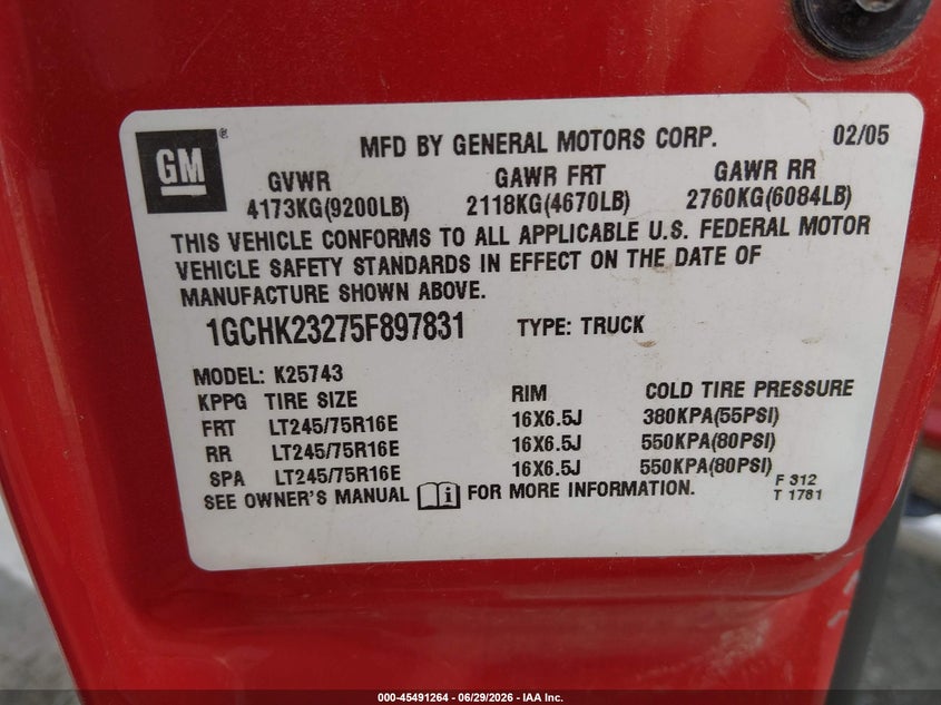 2005 Chevrolet Silverado 2500 VIN 1GCHK23275F897831 IAAI salvage auction — HAIL, Salvage (Kansas), sold $8,100 on 2026-07-23 (photo 9)