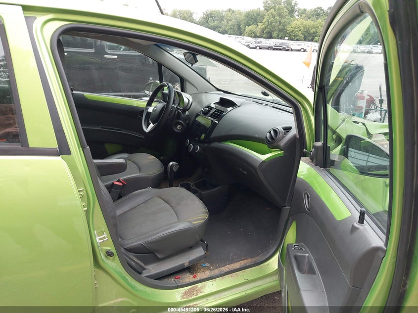 2015 Chevrolet Spark VIN KL8CD6S95FC750574 IAAI salvage auction — FRONT END, Clear (Michigan), sold $25 on 2026-07-27 (photo 5)