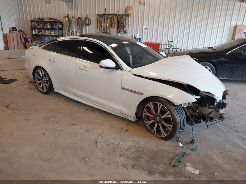 2015 Jaguar Xj VIN SAJWJ1CD4F8V89917 IAAI salvage auction — FRONT END, Clear (Michigan), sold $950 on 2026-07-19 (photo 1)