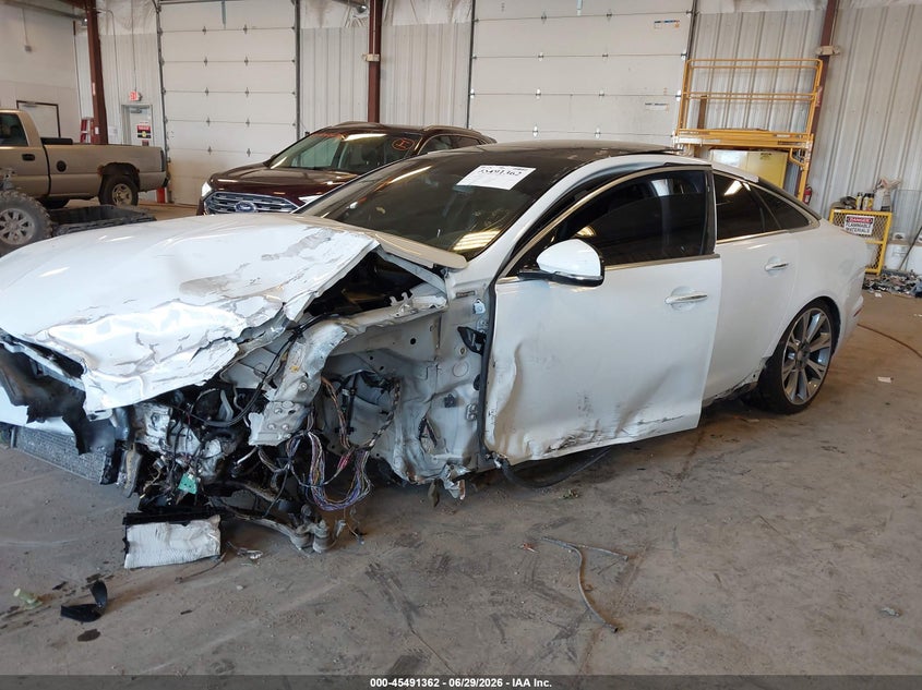 2015 Jaguar Xj VIN SAJWJ1CD4F8V89917 IAAI salvage auction — FRONT END, Clear (Michigan), sold $950 on 2026-07-19 (photo 6)
