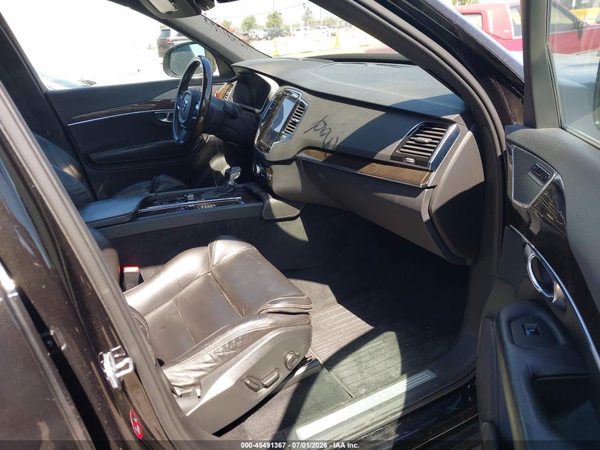 2017 Volvo Xc90 VIN YV4A22PK7H1129115 IAAI salvage auction — FRONT END, Salvage (California), sold $6,250 on 2026-07-30 (photo 5)
