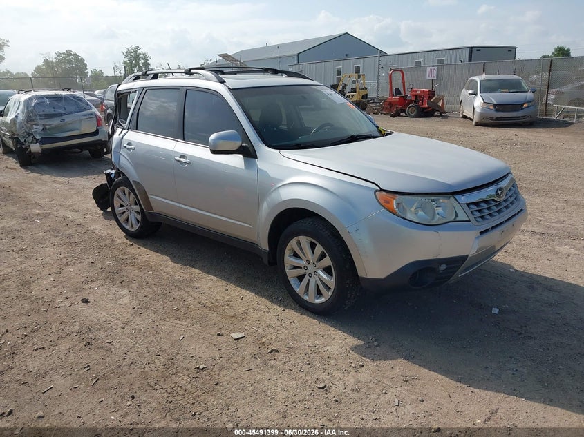 2011 Subaru Forester VIN JF2SHADC9BH718230 IAAI salvage auction — RIGHT REAR, Salvage (Ohio), sold $700 on 2026-07-30 (photo 1)