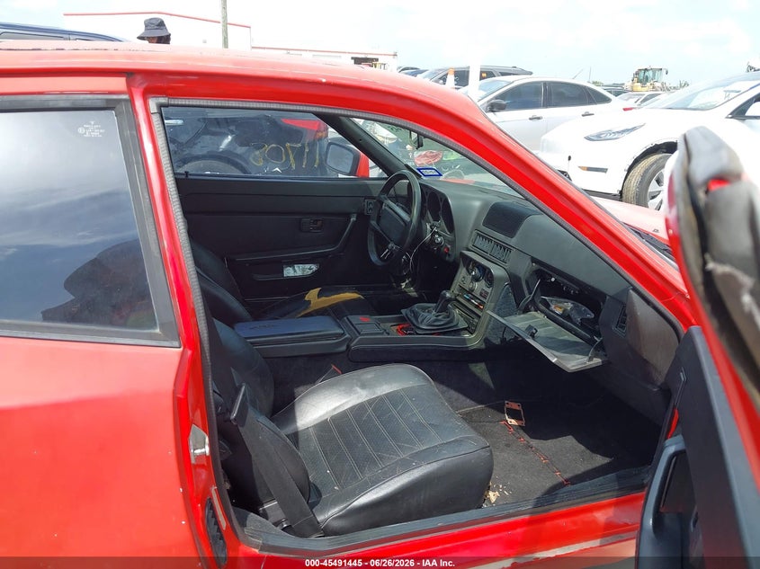 1984 Porsche 944 VIN WP0AA0947EN462623 IAAI salvage auction — NORMAL WEAR, Salvage (Texas), sold $100 on 2026-08-18 (photo 5)