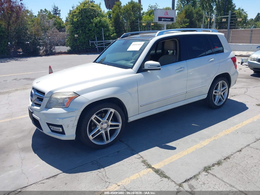 2011 Mercedes-benz Glk-klasse VIN WDCGG8HB0BF532471 IAAI salvage auction — NORMAL WEAR, Clear - Dealer Only (California), sold $1,850 on 2026-07-06 (photo 2)