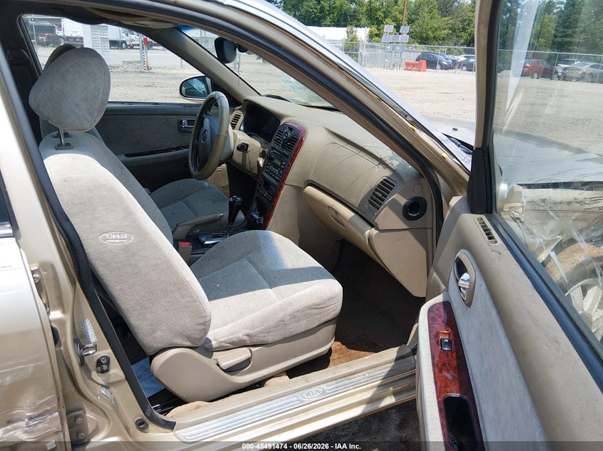 2004 Kia Optima VIN KNAGD126545316817 IAAI salvage auction — RIGHT SIDE, Clear (Virginia), sold $300 on 2026-07-17 (photo 5)