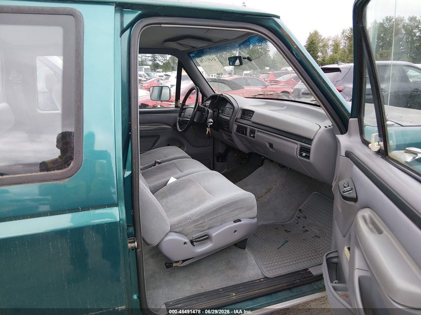 1996 Ford F-150 lightning VIN 1FTEX15H4TKA13462 IAAI salvage auction — NORMAL WEAR, Clear (Washington), sold $650 on 2026-07-08 (photo 5)