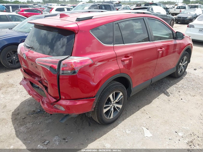 2017 Toyota Rav 4 VIN 2T3WFREV5HW387220 IAAI salvage auction — REAR END, Salvage (Texas), sold $7,900 on 2026-07-18 (photo 4)