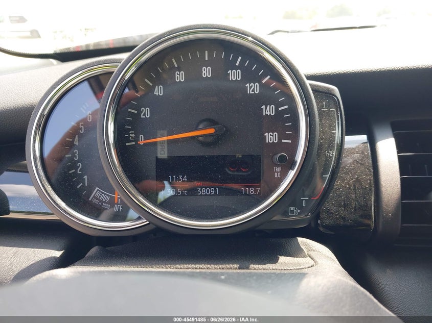 2019 Mini Hard top VIN WMWXU3C55K2H89247 IAAI salvage auction — FRESH WATER, Salvage (Georgia), sold $4,200 on 2026-08-13 (photo 7)