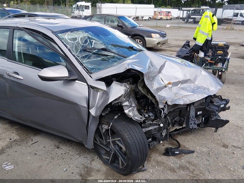 2025 Hyundai Elantra VIN KMHLS4DG1SU987205 IAAI salvage auction — FRONT END, Bill Of Sale - Parts Only (Washington), sold $25 on 2026-07-22 (photo 6)