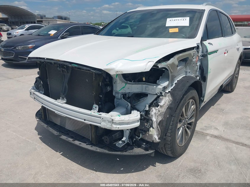 2020 Lincoln Nautilus VIN 2LMPJ6J9XLBL04600 IAAI salvage auction — FRONT END, Original (Texas), sold $7,350 on 2026-09-14 (photo 6)