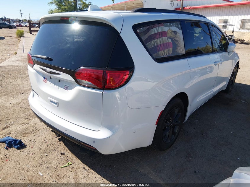 2019 Chrysler Pacifica VIN 2C4RC1EG1KR575940 IAAI salvage auction — ENGINE DAMAGE, Salvage (Arizona), sold $3,000 on 2026-07-11 (photo 4)