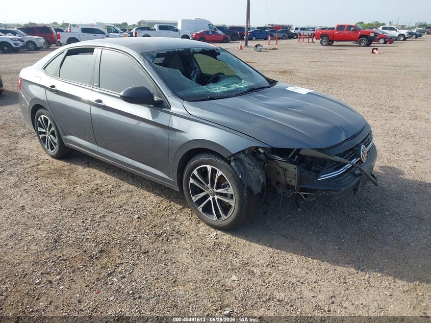 2024 Volkswagen Jetta VIN 3VWBM7BU5RM087536 IAAI salvage auction — FRONT END, Salvage (Texas), sold $2,850 on 2026-08-14 (photo 1)