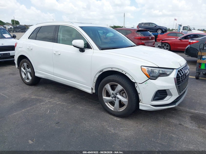 2021 Audi Q3 VIN WA1AUCF34M1100351 IAAI salvage auction — FRONT END, Wait Title, sold $5,650 on 2026-08-22 (photo 1)
