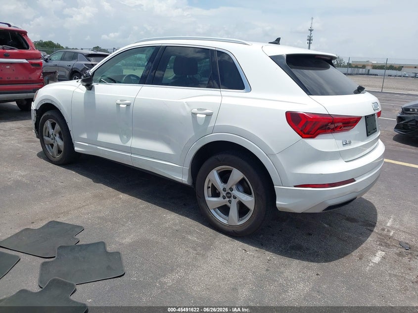 2021 Audi Q3 VIN WA1AUCF34M1100351 IAAI salvage auction — FRONT END, Wait Title, sold $5,650 on 2026-08-22 (photo 3)