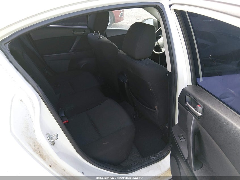 2011 Mazda 3 VIN JM1BL1VG6B1452883 IAAI salvage auction — NORMAL WEAR, Clear (Louisiana), sold $325 on 2026-07-13 (photo 8)