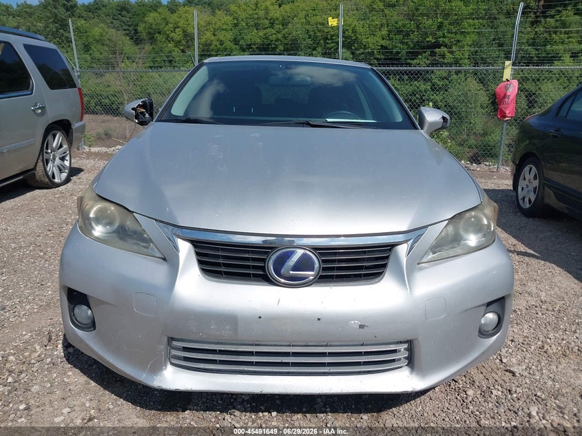 2013 Lexus Ct VIN JTHKD5BH5D2131110 IAAI salvage auction — NORMAL WEAR, Clear (Illinois), sold $2,500 on 2026-07-15 (photo 6)