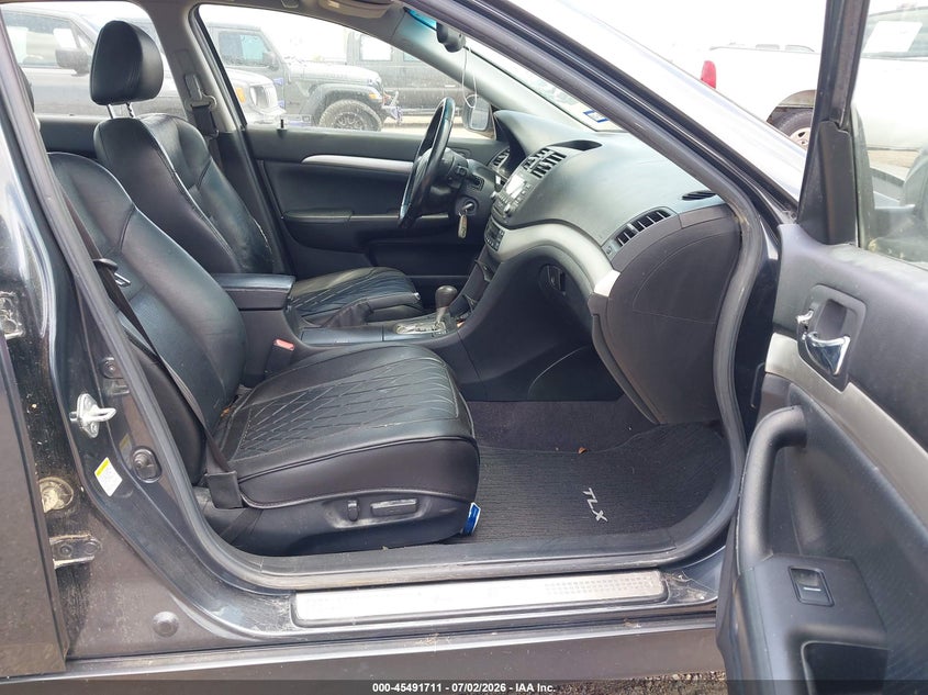 2006 Acura Tsx VIN JH4CL96806C015822 IAAI salvage auction — NORMAL WEAR, Original (Texas), sold $350 on 2026-07-15 (photo 5)