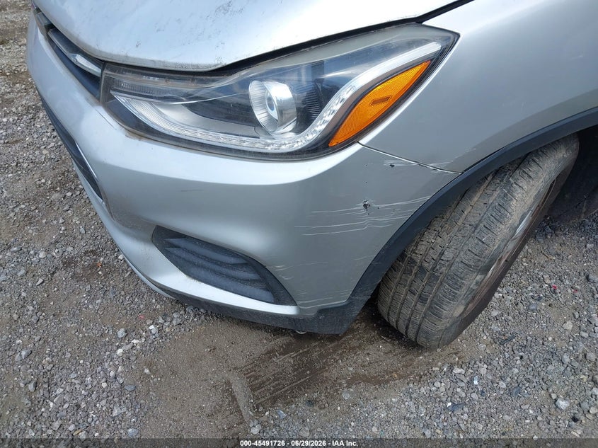 2017 Chevrolet Trax VIN KL7CJLSB6HB197506 IAAI salvage auction — NORMAL WEAR, Salvage (Texas), sold $25 on 2026-07-28 (photo 6)