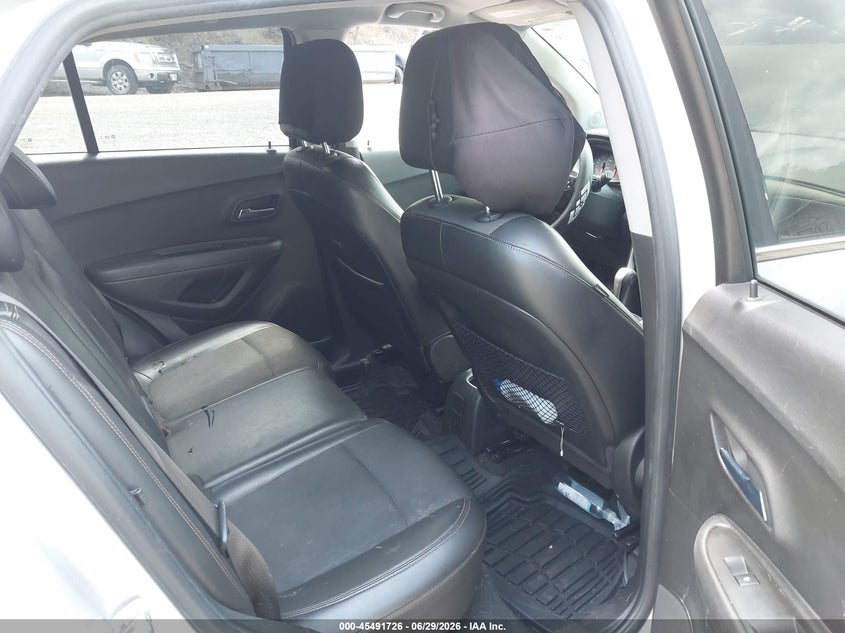 2017 Chevrolet Trax VIN KL7CJLSB6HB197506 IAAI salvage auction — NORMAL WEAR, Salvage (Texas), sold $25 on 2026-07-28 (photo 8)