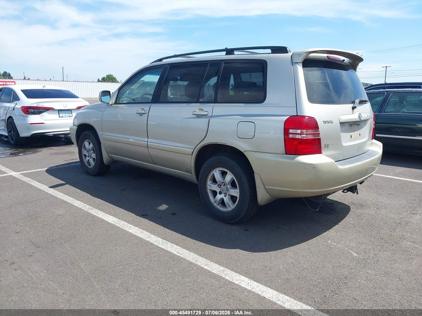 2003 Toyota Highlander VIN JTEHF21A430101398 IAAI salvage auction — NORMAL WEAR, Peddle Clear Public-Restricted (Oregon), sold $500 on 2026-07-28 (photo 3)