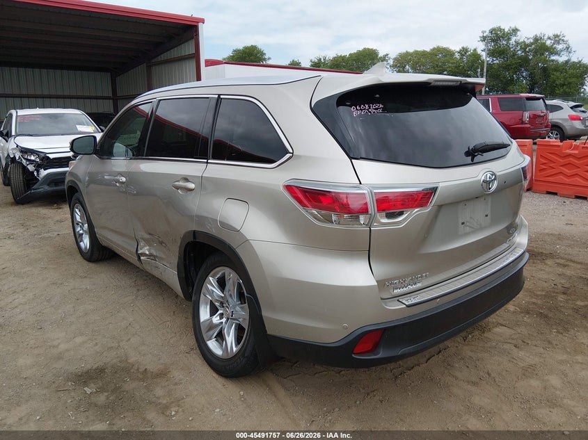 2015 Toyota Highlander VIN 5TDDKRFH9FS074407 IAAI salvage auction — LEFT SIDE, Salvage Title, sold $7,100 on 2026-08-22 (photo 3)