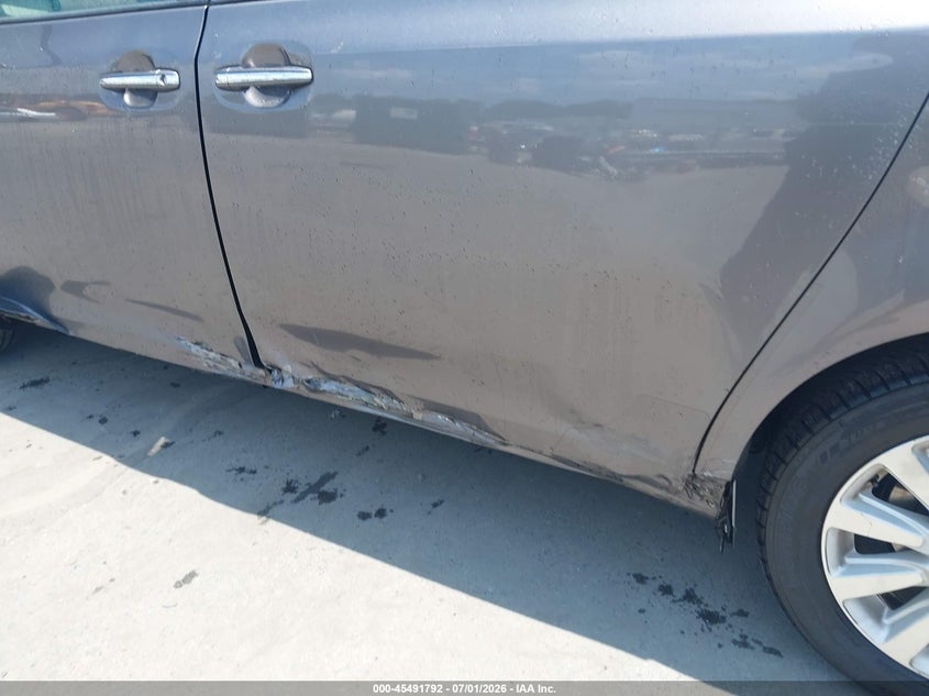 2016 Toyota Sienna VIN 5TDYK3DC2GS725285 IAAI salvage auction — LEFT SIDE, Salvage (North Carolina), sold $4,550 on 2026-07-29 (photo 6)