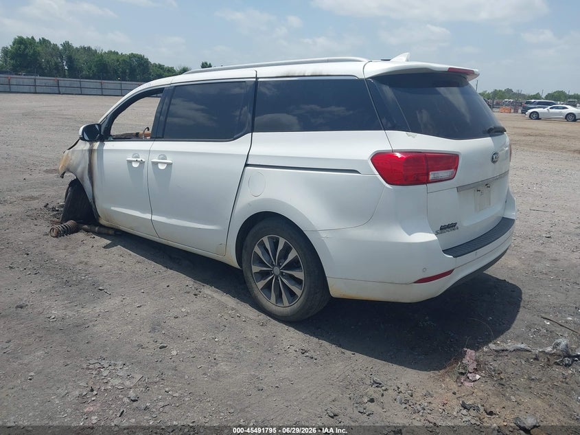 2017 Kia SEDONA VIN KNDMC5C10H6329655 IAAI salvage auction — ENGINE BURN, Parts Only (Arkansas), sold $100 on 2026-07-29 (photo 3)