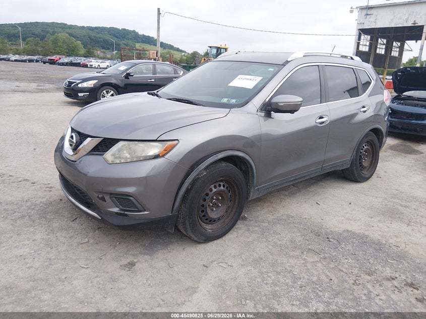 2015 Nissan Rogue VIN KNMAT2MV8FP506267 IAAI salvage auction — NORMAL WEAR, Clear (Pennsylvania), sold $325 on 2026-07-22 (photo 2)